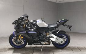 YAMAHA YZF-R1 M RN65J
