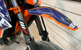 KTM 690 SMC R 2013 LST40