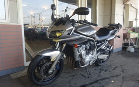 YAMAHA FZS1000 FAZER 2002 RN06