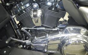 HARLEY FLHTCUTG TRIKE 1750 2018