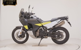 HUSQVARNA NORDEN901 2022