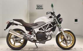HONDA VTR 250 Gen. 2 1988 MC33