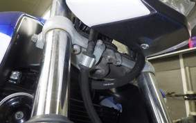 SUZUKI GSR250 2011