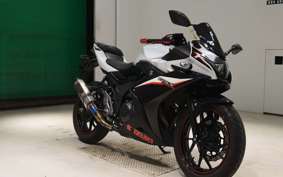 SUZUKI GSX250RA 2007