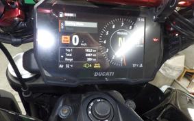 DUCATI DIAVEL V4 2023