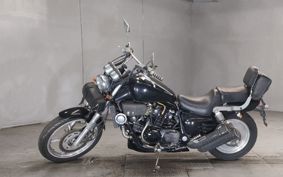HONDA MAGNA 750 1988 RC28