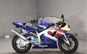 YAMAHA YZF-R1 2001 RN04