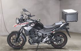 SUZUKI V STROM 250 DS11A