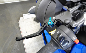 SUZUKI GSX250 R DN11A