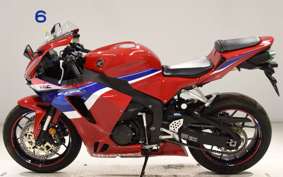 HONDA CBR600RR 2004 PC40