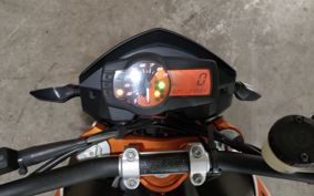 KTM 690 DUKE R LDU40