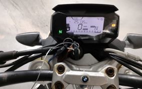 BMW G310R 0G01