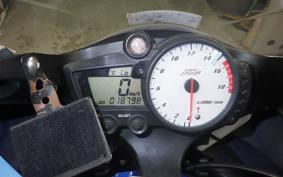 YAMAHA YZF-R6