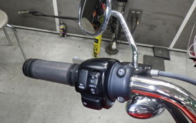 HARLEY XL883LI 2013