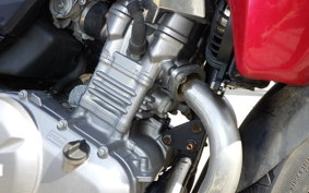 SUZUKI GSR250