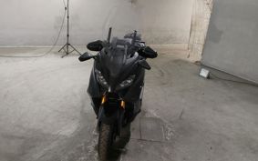 YAMAHA T-MAX 560 SJ19J