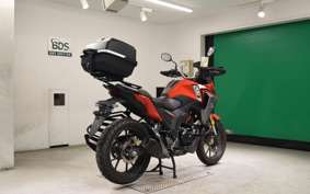 HONDA CB200X