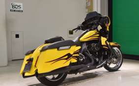 HARLEY FLHXSE 1800CVO 2015