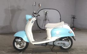 YAMAHA VINO 5AU