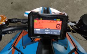 KTM 1290 SUPER  DUKE R V3940