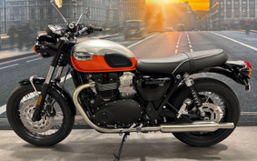 TRIUMPH BONNEVILLE T100 2026 D4BG20