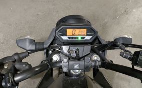 HONDA CB150 BELL ZA KC02