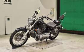 YAMAHA DRAGSTAR 250 2004 VG02J