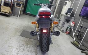 YAMAHA XJR1300 2000