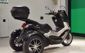 YAMAHA N-MAX 155 TRIKE