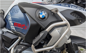 BMW R1250GS ADVENTURE 2023 0M11