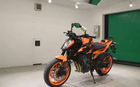 KTM 890 DUKE GP 2023