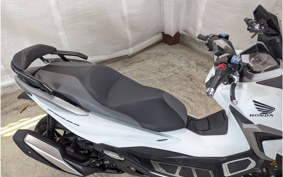 HONDA FORZA 250 MF15