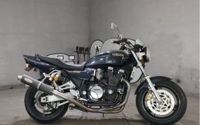 YAMAHA XJR1200 2002 4KG