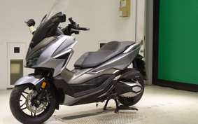 HONDA FORZA 250 MF15