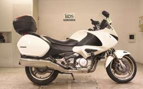 HONDA DEAUVILLE 680 2007