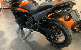 KTM 890 ADVENTURE	 2024 TS640
