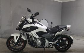 HONDA NC700X DCT RC63