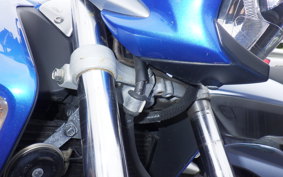 SUZUKI GSR250