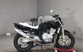 HONDA CB400SF TRAINING CAR 2026 NC42