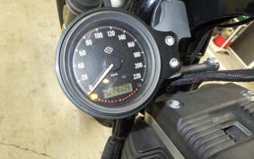 HARLEY XL883N 2017