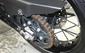 HUSQVARNA SVARTPILEN 125 2003