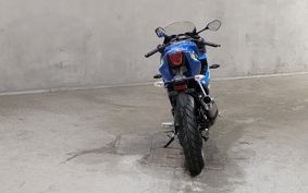 SUZUKI GSX-R125 DL33B