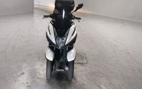 YAMAHA TRICITY 125 SE82J