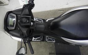 YAMAHA N-MAX