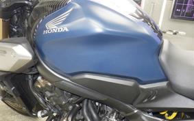 HONDA CB650R 2021 RH03