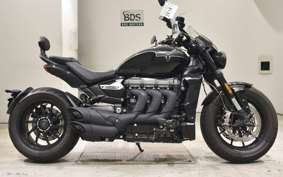 TRIUMPH ROCKET III GTストーム 2024