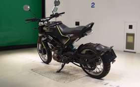 HUSQVARNA SVARTPILEN 401 2018