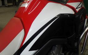 HONDA CRF1000L AFRICA TWIN 2016 SD04