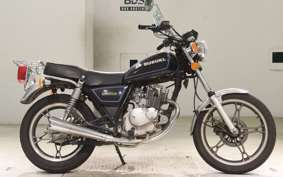 SUZUKI GN125