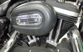 HARLEY XL883R 2012